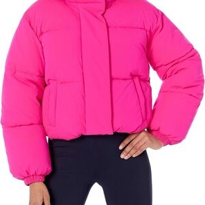 Amazon Essentials Women's Vibrant Pink Puffer Jacket